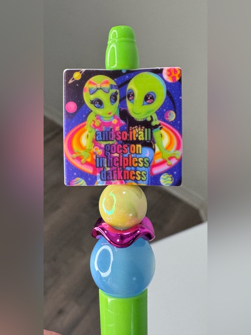 Lisa Frank bead Alien pen